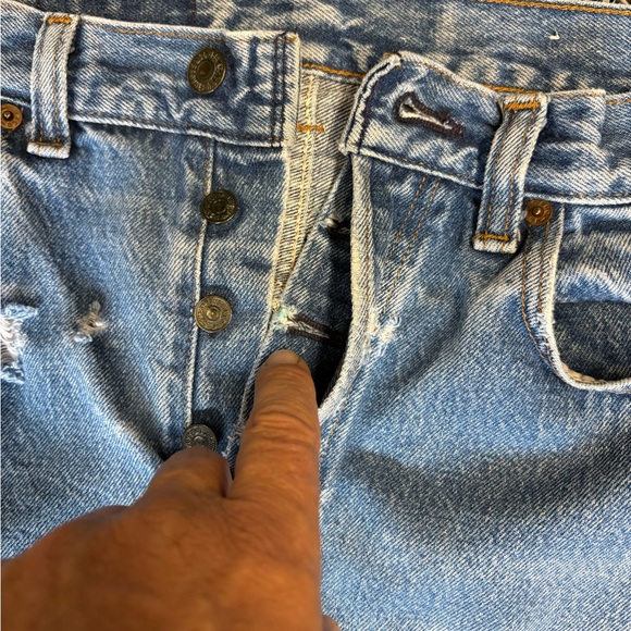 Vintage 1980’s Levi's 501 Distressed Straight Leg Med Wash Jeans - Made in USA - Picture 3 of 12